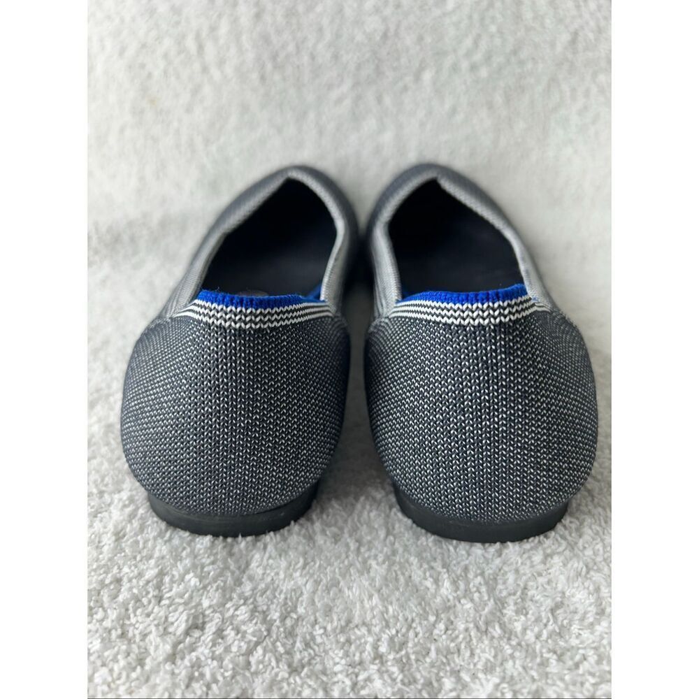 Rothys cloud gray bird’s eye round flat Navy print size 8.5 - Picture 4 of 5